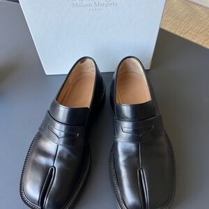Maison Martin Margiela Black Tabi County loafer